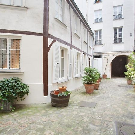 Apartment Le Marais By Studio Prestige Paris Exterior photo