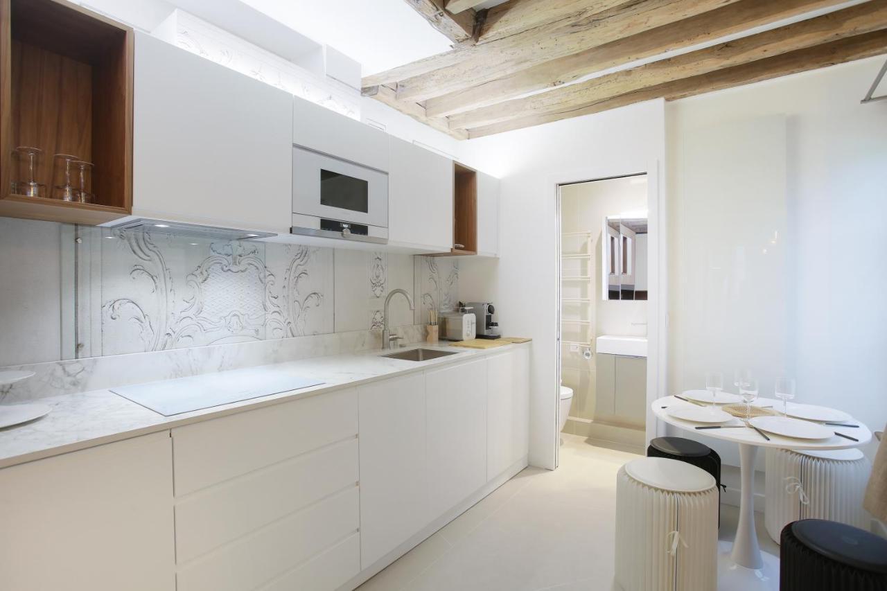 Apartment Le Marais By Studio Prestige Paris Exterior photo